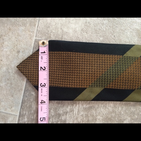 GianFranco Valentino necktie - Picture 3 of 5